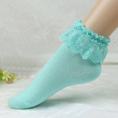 White or Blue Lace Top Ruffle Ankle Socks